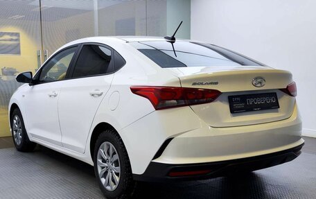 Hyundai Solaris II рестайлинг, 2021 год, 1 679 000 рублей, 8 фотография
