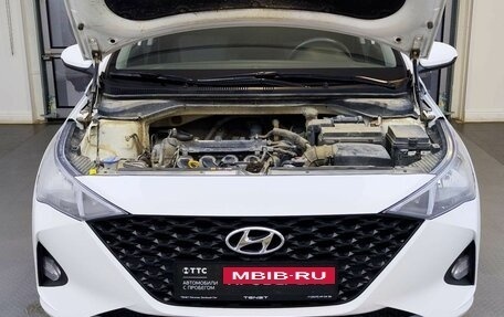 Hyundai Solaris II рестайлинг, 2021 год, 1 679 000 рублей, 11 фотография