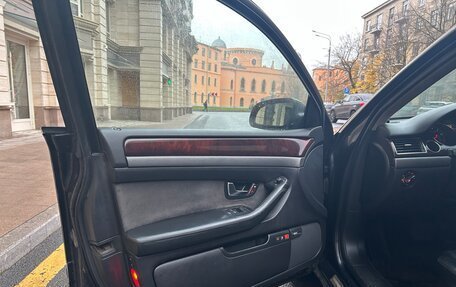 Audi A8, 2003 год, 850 000 рублей, 24 фотография