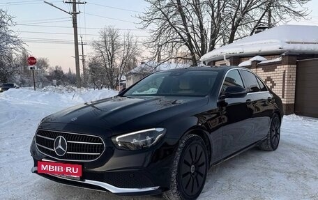 Mercedes-Benz E-Класс, 2020 год, 3 490 000 рублей, 2 фотография