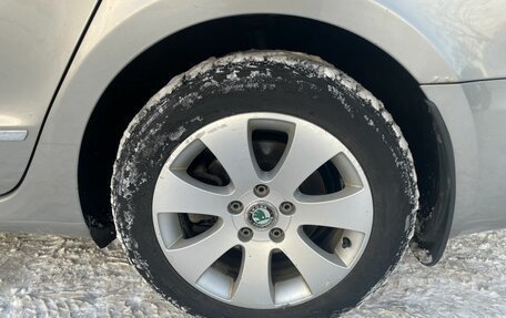 Skoda Superb III рестайлинг, 2012 год, 962 000 рублей, 12 фотография