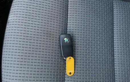 Skoda Superb III рестайлинг, 2012 год, 962 000 рублей, 15 фотография