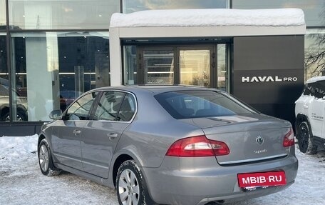 Skoda Superb III рестайлинг, 2012 год, 962 000 рублей, 7 фотография