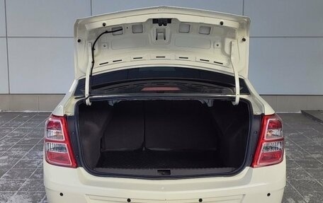 Chevrolet Cobalt II, 2013 год, 599 000 рублей, 21 фотография