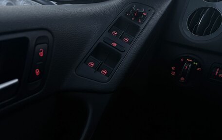 Volkswagen Tiguan I, 2011 год, 1 370 000 рублей, 13 фотография