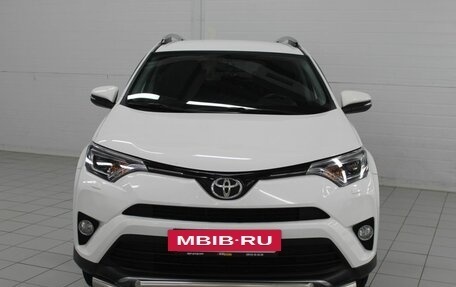 Toyota RAV4, 2018 год, 2 750 000 рублей, 5 фотография