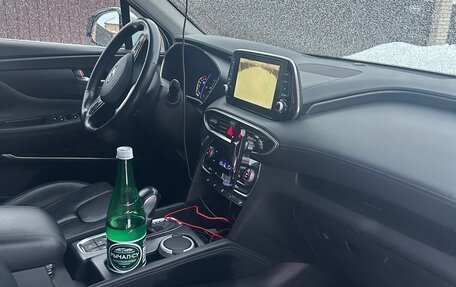 Hyundai Santa Fe IV, 2018 год, 2 910 000 рублей, 5 фотография