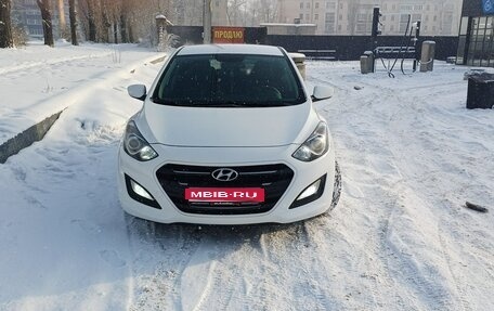 Hyundai i30 II рестайлинг, 2015 год, 800 000 рублей, 1 фотография