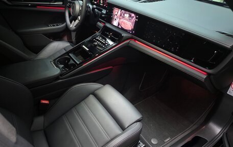 Porsche Panamera, 2025 год, 26 200 000 рублей, 13 фотография