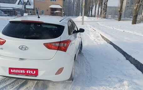 Hyundai i30 II рестайлинг, 2015 год, 800 000 рублей, 4 фотография