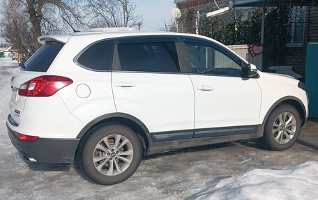 Chery Tiggo 5 I рестайлинг, 2015 год, 700 000 рублей, 4 фотография