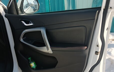 Chery Tiggo 5 I рестайлинг, 2015 год, 700 000 рублей, 16 фотография