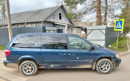 Dodge Caravan IV, 2001 год, 300 000 рублей, 2 фотография