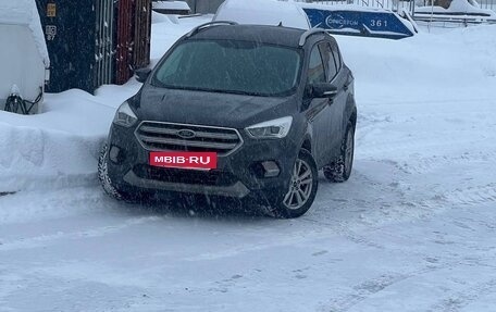 Ford Kuga III, 2018 год, 1 850 000 рублей, 4 фотография
