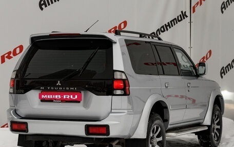 Mitsubishi Pajero Sport II рестайлинг, 2005 год, 975 000 рублей, 8 фотография