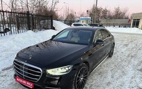 Mercedes-Benz S-Класс, 2021 год, 13 000 000 рублей, 2 фотография