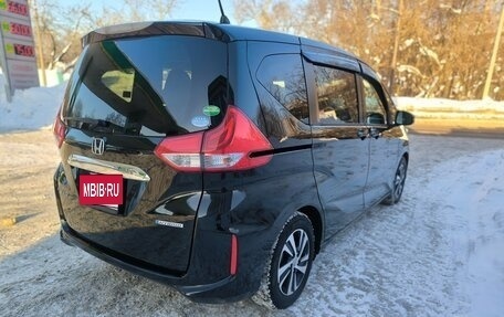Honda Freed II, 2017 год, 2 000 000 рублей, 3 фотография