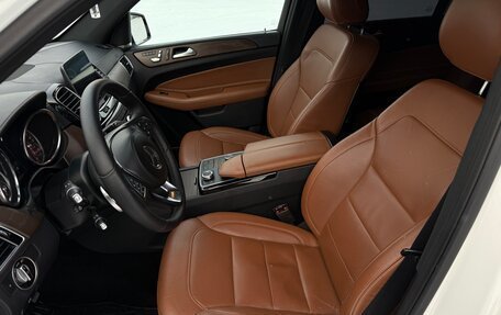 Mercedes-Benz GLS, 2016 год, 3 990 000 рублей, 15 фотография