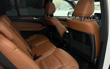 Mercedes-Benz GLS, 2016 год, 3 990 000 рублей, 29 фотография