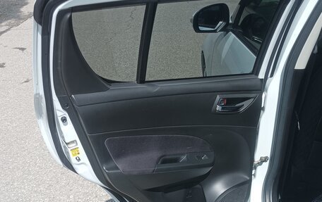 Suzuki Swift IV, 2010 год, 850 000 рублей, 30 фотография