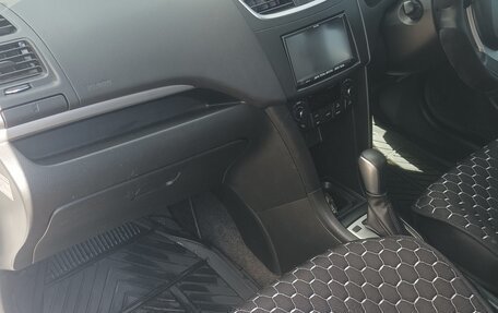 Suzuki Swift IV, 2010 год, 850 000 рублей, 25 фотография