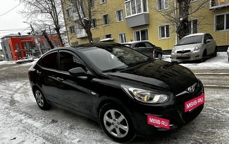 Hyundai Solaris II рестайлинг, 2012 год, 750 000 рублей, 14 фотография