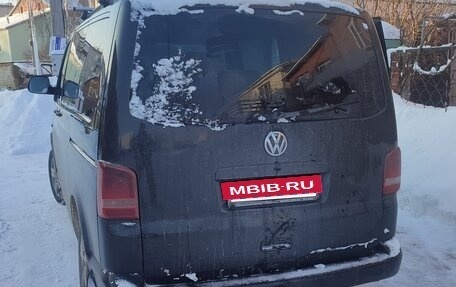 Volkswagen Multivan T5, 2010 год, 2 000 000 рублей, 2 фотография