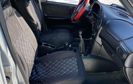 Chevrolet Niva I рестайлинг, 2015 год, 590 000 рублей, 20 фотография