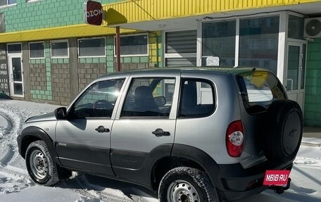 Chevrolet Niva I рестайлинг, 2015 год, 590 000 рублей, 27 фотография