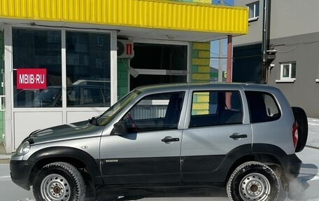 Chevrolet Niva I рестайлинг, 2015 год, 590 000 рублей, 24 фотография
