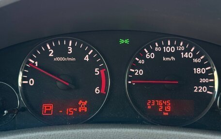 Nissan Pathfinder, 2011 год, 1 545 000 рублей, 17 фотография