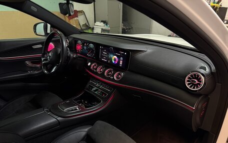 Mercedes-Benz E-Класс, 2020 год, 3 790 000 рублей, 24 фотография