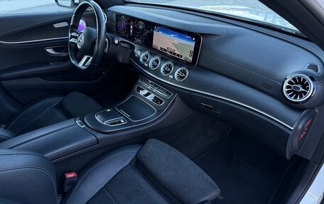 Mercedes-Benz E-Класс, 2020 год, 3 790 000 рублей, 22 фотография