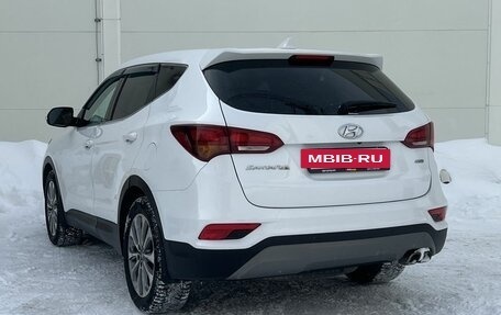 Hyundai Santa Fe III рестайлинг, 2017 год, 2 290 000 рублей, 5 фотография