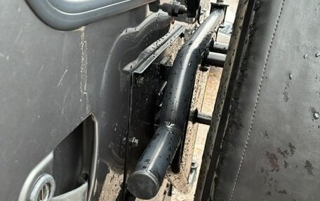 Land Rover Defender I, 2008 год, 2 400 000 рублей, 5 фотография