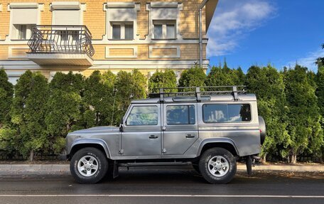 Land Rover Defender I, 2008 год, 2 400 000 рублей, 12 фотография
