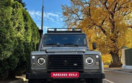 Land Rover Defender I, 2008 год, 2 400 000 рублей, 15 фотография