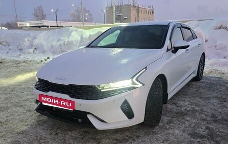 KIA K5, 2021 год, 2 650 000 рублей, 2 фотография