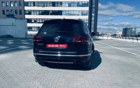 Volkswagen Touareg III, 2016 год, 4 249 000 рублей, 2 фотография
