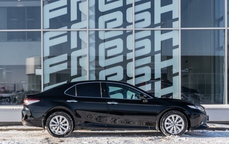 Toyota Camry, 2018 год, 2 835 000 рублей, 5 фотография