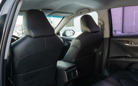 Toyota Camry, 2018 год, 2 835 000 рублей, 11 фотография