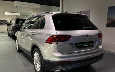 Volkswagen Tiguan II, 2017 год, 2 700 000 рублей, 5 фотография