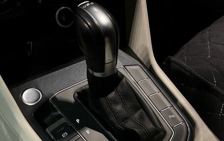 Volkswagen Tiguan II, 2017 год, 2 700 000 рублей, 17 фотография