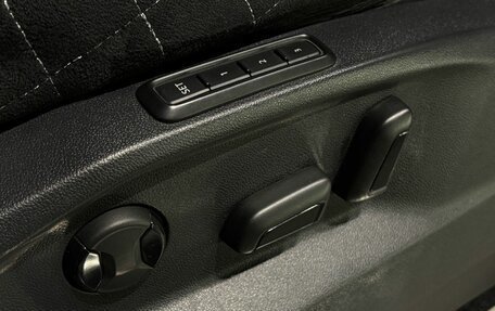 Volkswagen Tiguan II, 2017 год, 2 700 000 рублей, 20 фотография