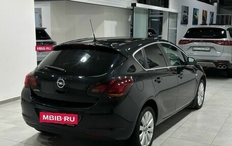 Opel Astra J, 2011 год, 919 900 рублей, 6 фотография