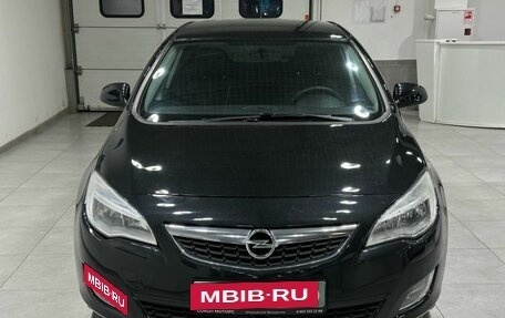 Opel Astra J, 2011 год, 919 900 рублей, 2 фотография