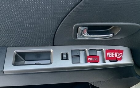 Mazda 5 I рестайлинг, 2008 год, 670 000 рублей, 18 фотография