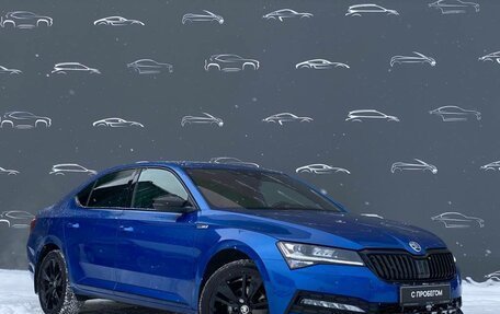 Skoda Superb III рестайлинг, 2021 год, 2 692 800 рублей, 3 фотография