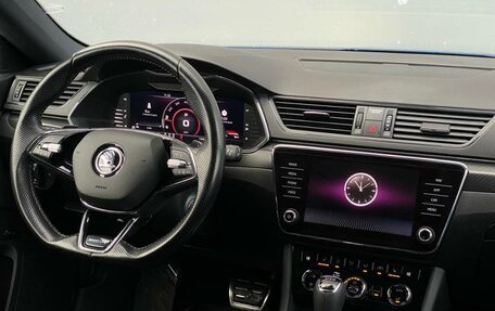 Skoda Superb III рестайлинг, 2021 год, 2 692 800 рублей, 19 фотография