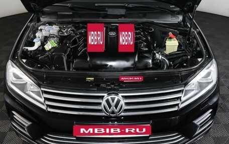 Volkswagen Touareg III, 2016 год, 2 390 000 рублей, 9 фотография